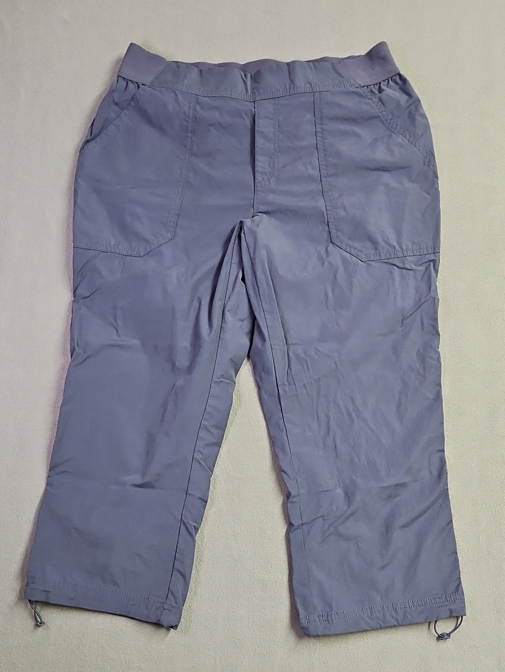 Columbia Women's Walkabout Capri Pants Navy